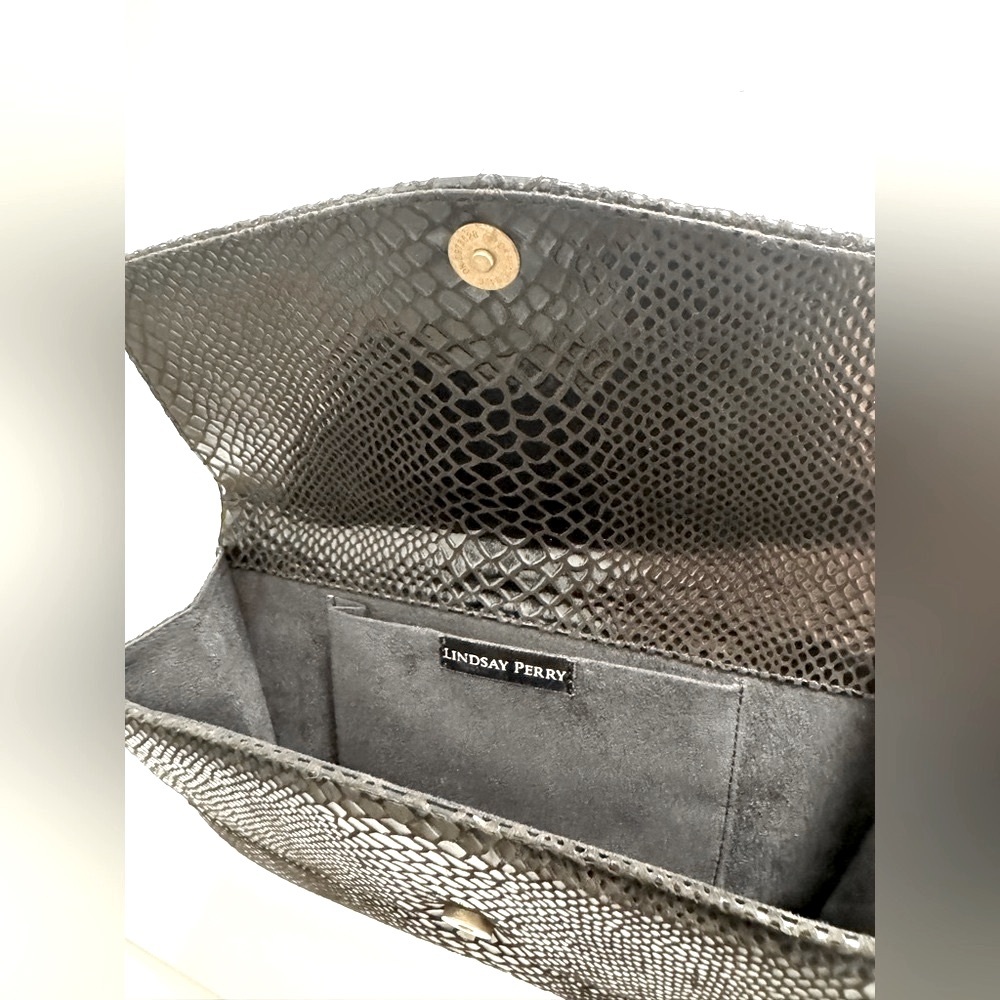 Black Snakeskin Print Clutch - Picture 4 of 4